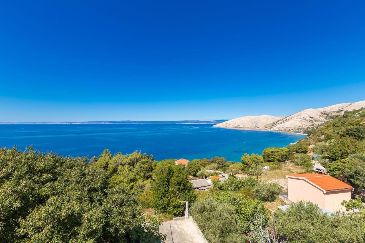 Private Accommodation Stara Baška Exterior foto